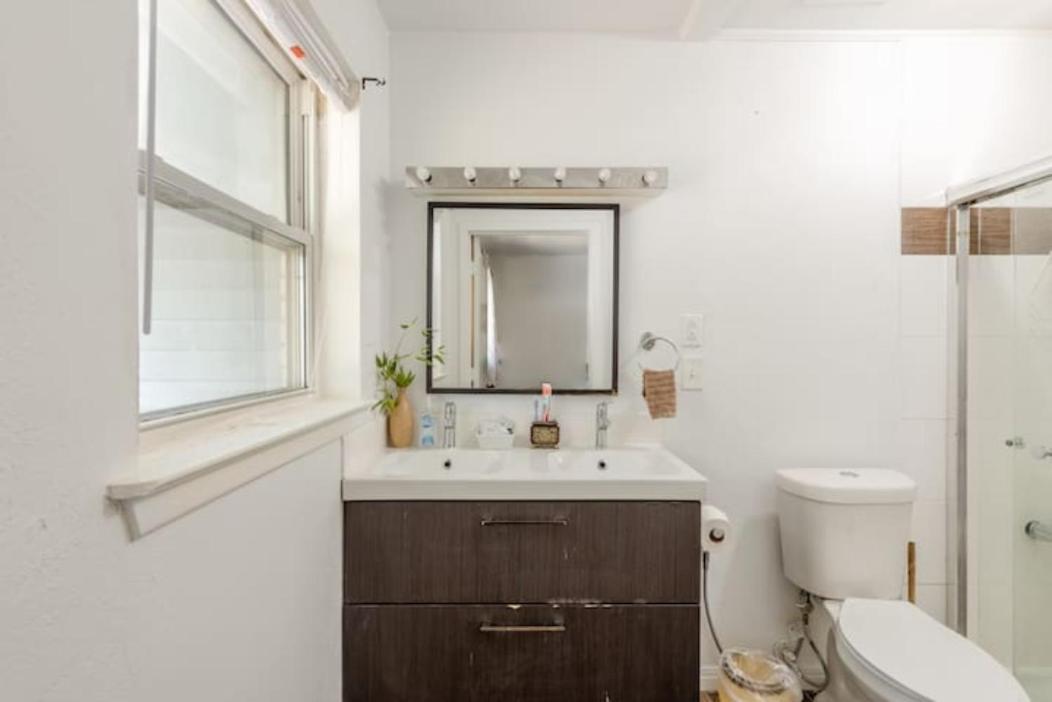 Oasis 3 Near Dfw Airport With Mediterranean Setting Irving Luaran gambar