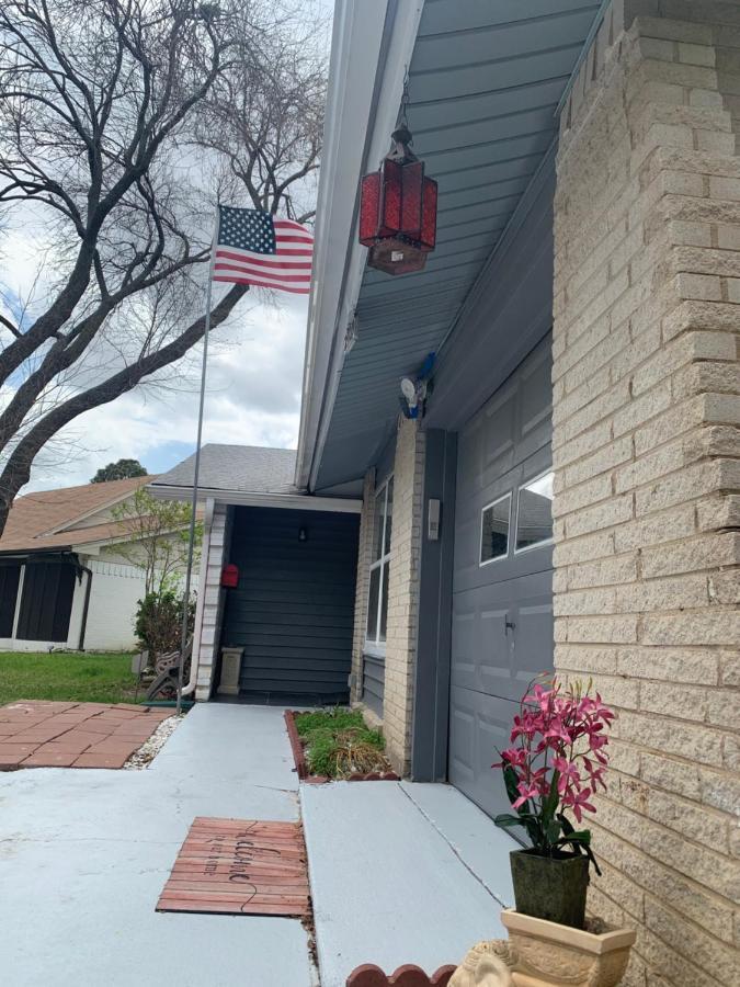 Oasis 3 Near Dfw Airport With Mediterranean Setting Irving Luaran gambar